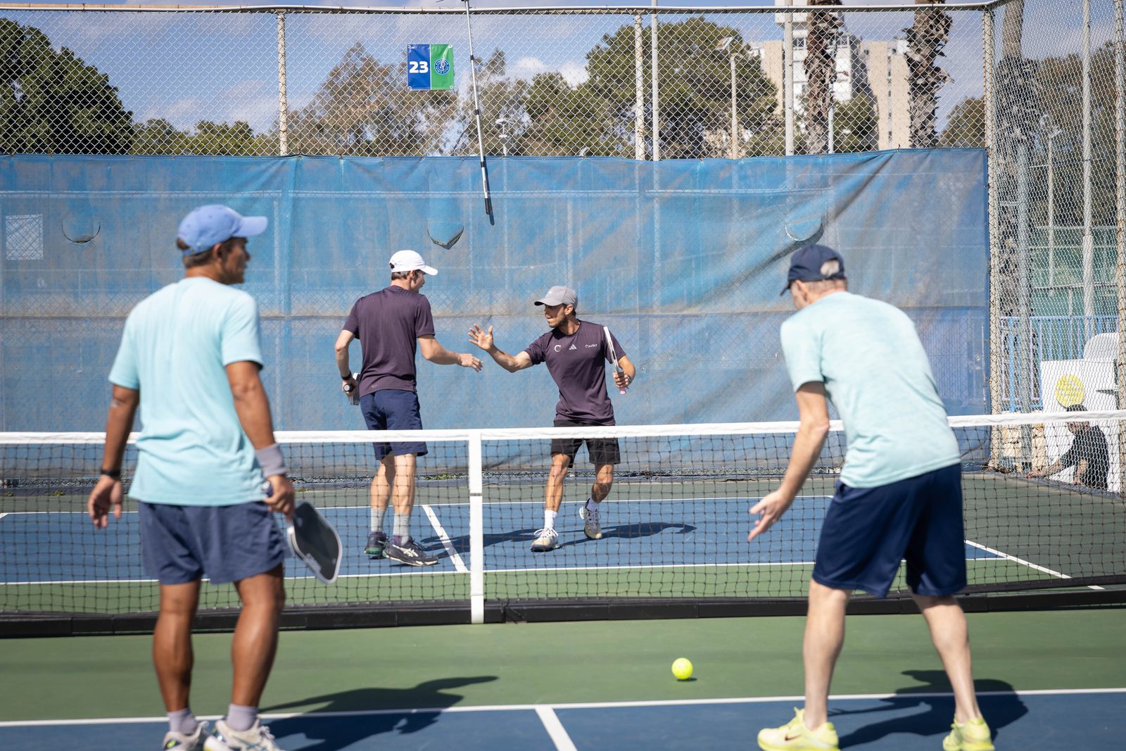 מדריך מתחילים לפיקלבול בישראל 2026 – כל מה שצריך לדעת